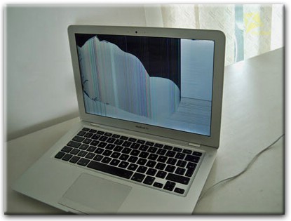 Замена матрицы Apple MacBook в Дмитрове